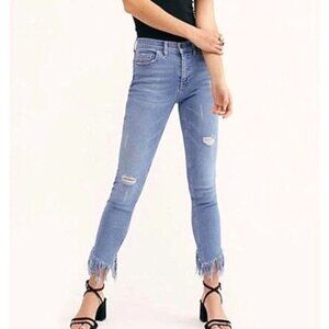 Free People Great Heights Frayed Skinny Jeans Sz 25